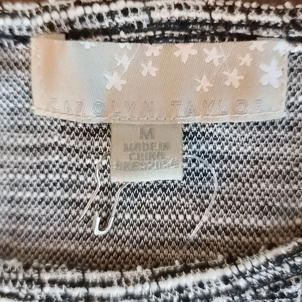 Caroline Taylor textured knit blouse sz M NWT - Picture 4 of 5